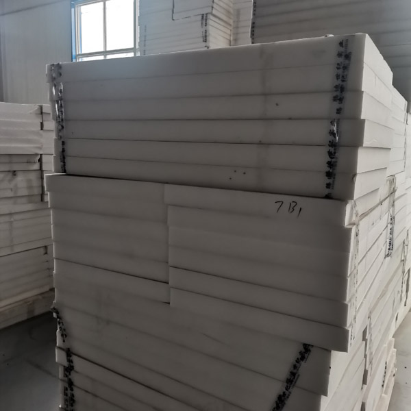 擠塑板的優(yōu)良性能離不開(kāi)先進(jìn)的擠塑板生產(chǎn)線